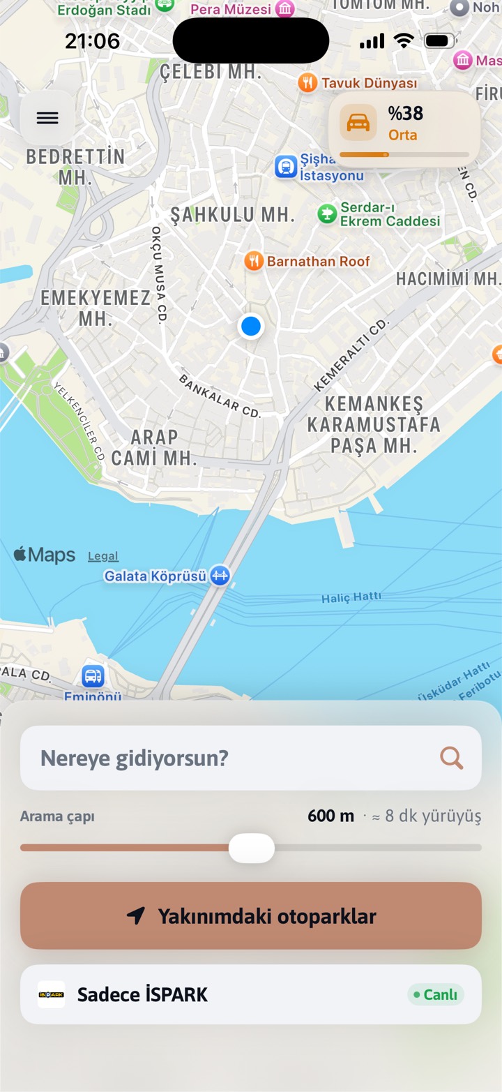 OtoparkM ana ekranı: Karaköy haritası, arama kutusu, arama çapı ve canlı İSPARK rozeti